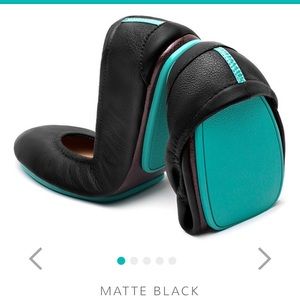 Black matte tieks
